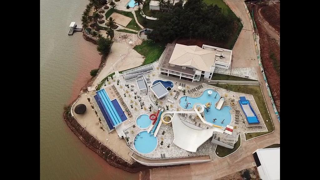 Do 1 Ou 2 Quartos Resort